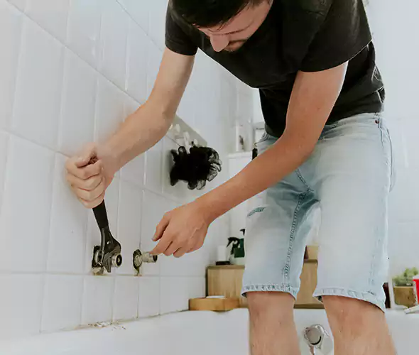 Affordable Bathtub Faucet Replacement in Wadsworth: Choose Experienced Local Technicians