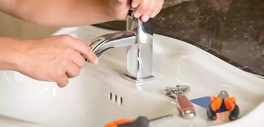 Bathtub Faucet Replacement in Wadsworth